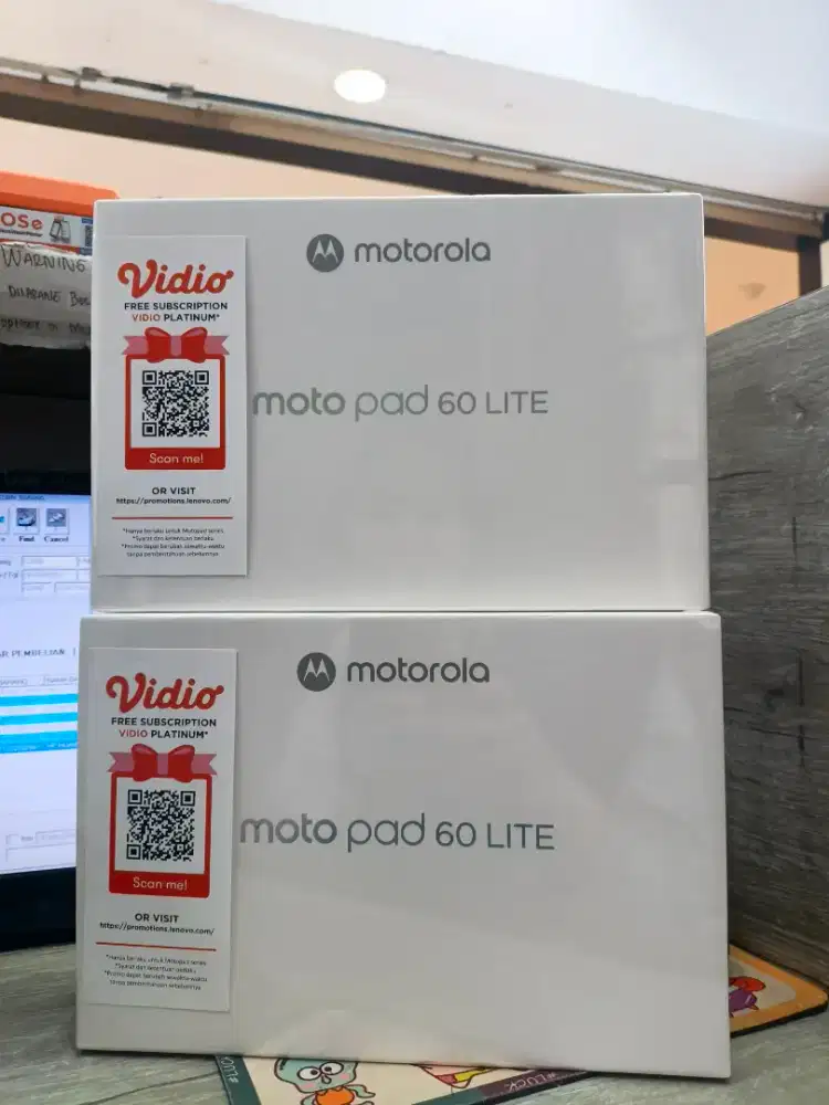 Motorola by Lenovo 60 lite 4+4/128