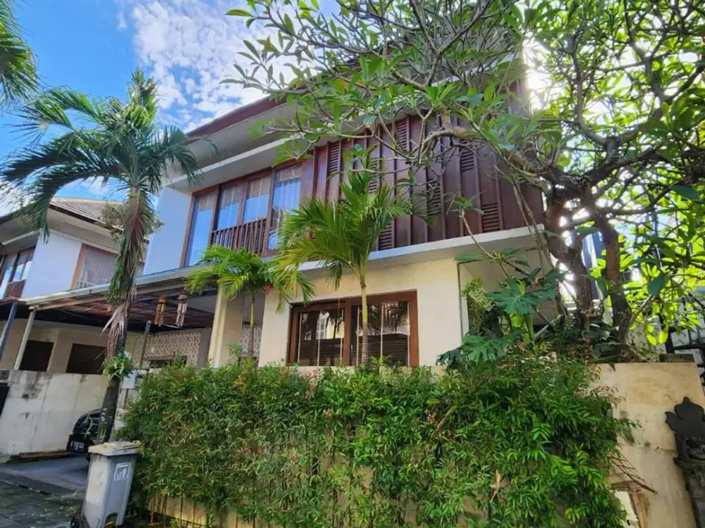 FULLY FURNISHED MODERN HOME PANJER DENPASAR