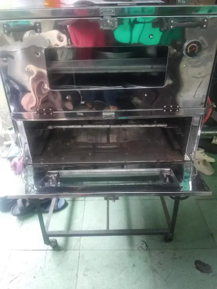 Jual cepat oven 2 pintu stanlis .
