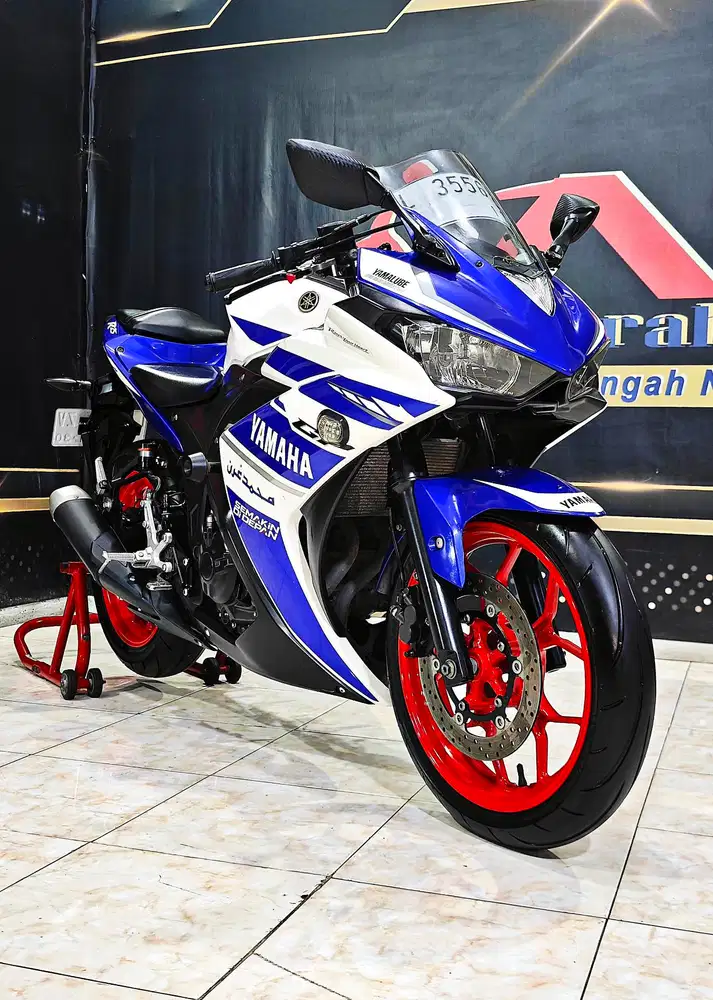 Yamaha R25 GP Series 250cc mewah murah gas bro. Anugerah motor rungkut