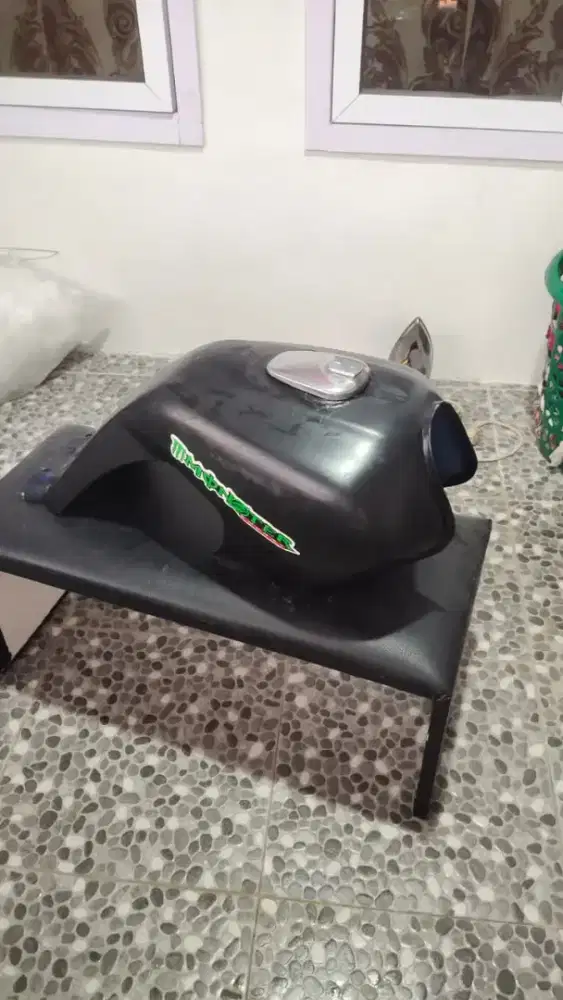 Tangki motor Scorpio