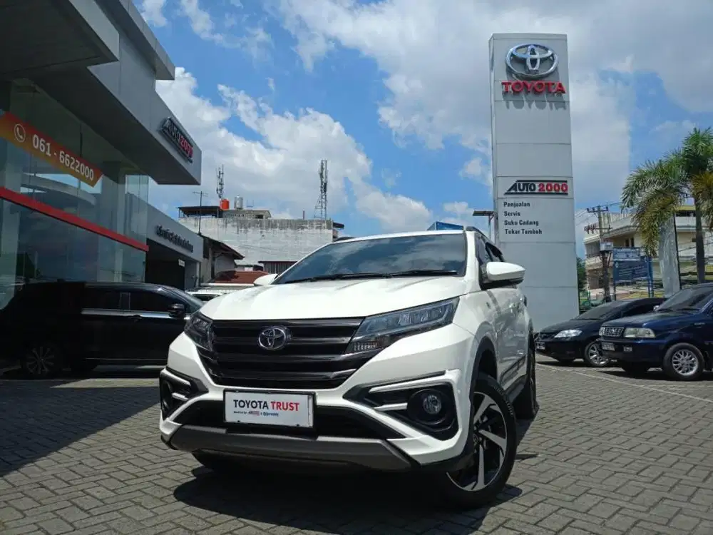 Toyota Rush 1.5 GR SPORT bensin AT 2024 (YAK)
