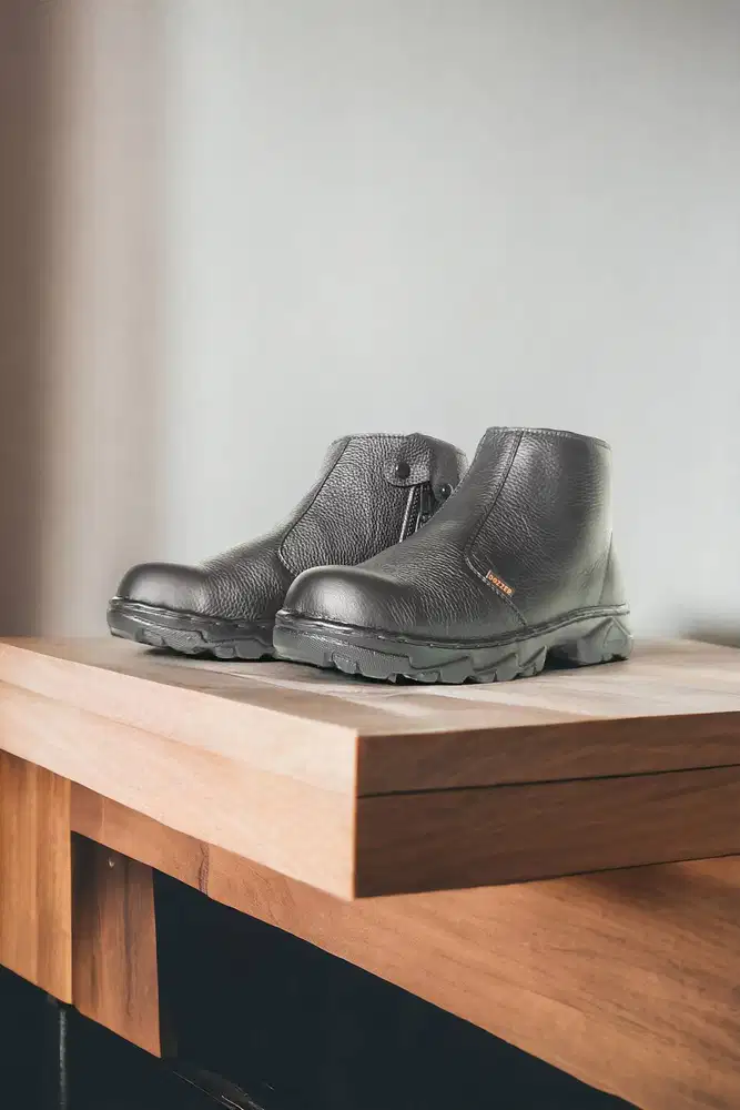 Cepat Sepatu safety sport Ngoro