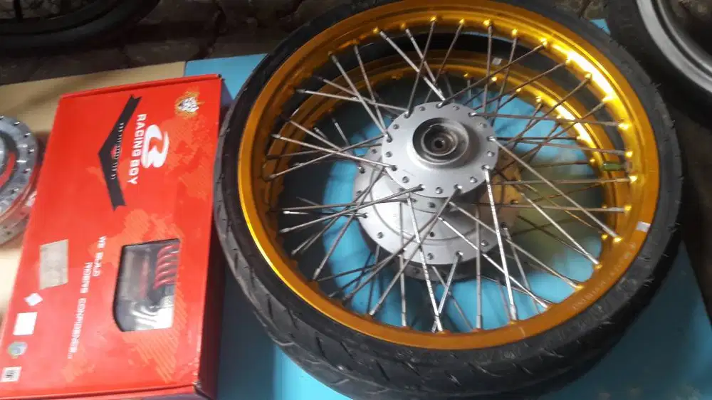 jual velg seken, sepasang bekas vario