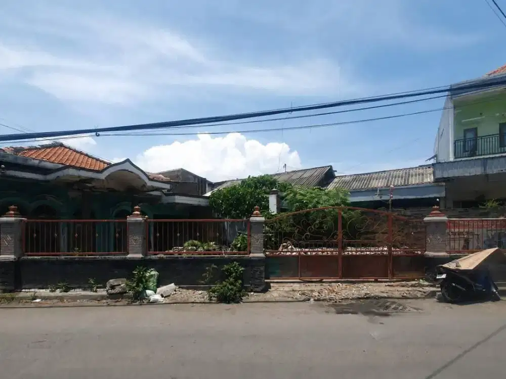 Dijual Murah Rumah Hitung Tanah Murah di Jl Randu Sidotopo Wetan, Sby