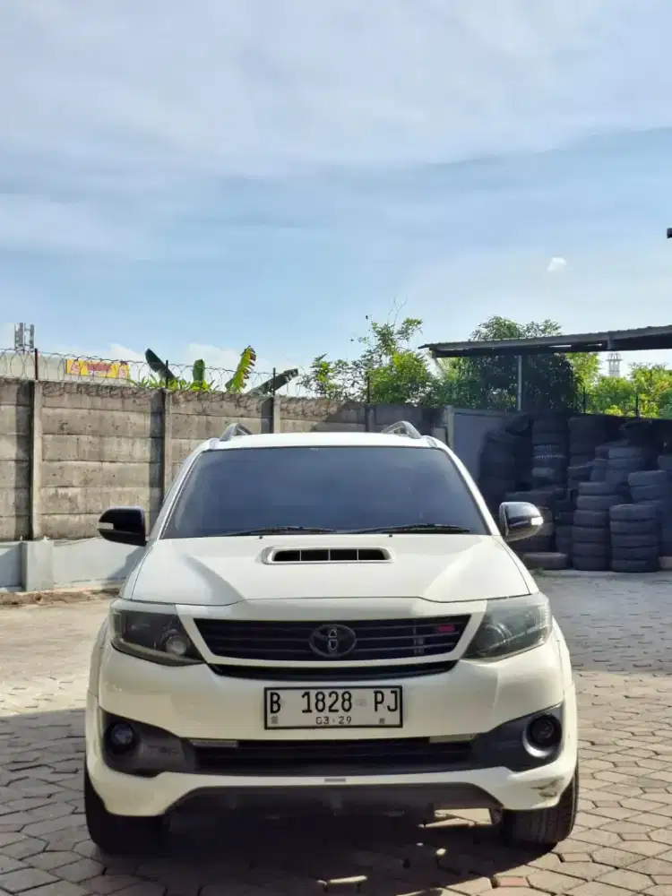 Fortuner 2014 TRD matic. Km 140rb antik