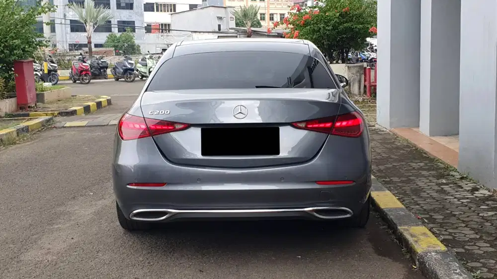 [LOW KM 26RB] Mercedes Benz Mercy C 200 C200 Avantgarde W206 2022/2023