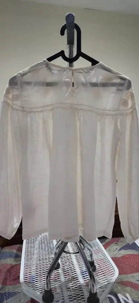 Kaos lengan panjang putri, ZARA, usia 11 sd 12 th