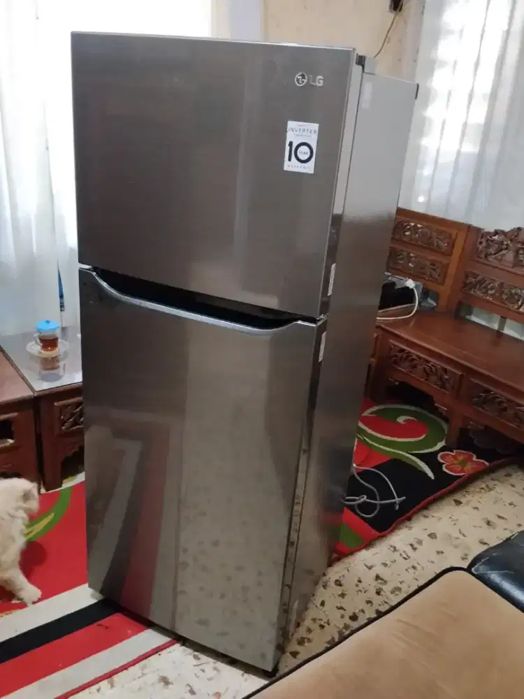 Kulkas LG inverter