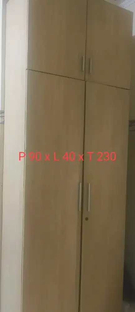 Lemari bahan triplek kokoh, meja kursi jual murah
