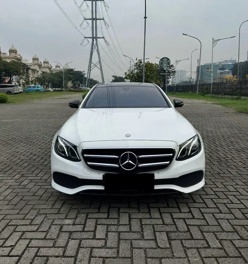 [ LOW KM ] Mercedes-Benz E300 Avantgarde 2017 NIK 2016 Panoramic roof