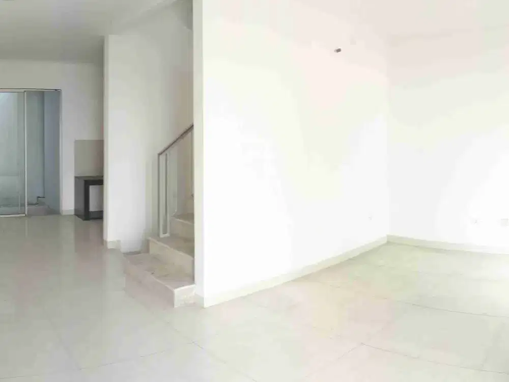 PIK GOLF ISLAND, RUMAH TERMURAH TURUN HARGA lagi, DIJUAL DIBAWAH < 3M, UNIT LANGKA