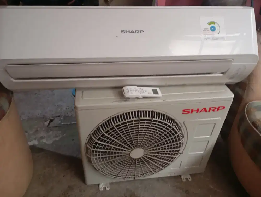 AC Sharp 3/4PK full orisinil full freon