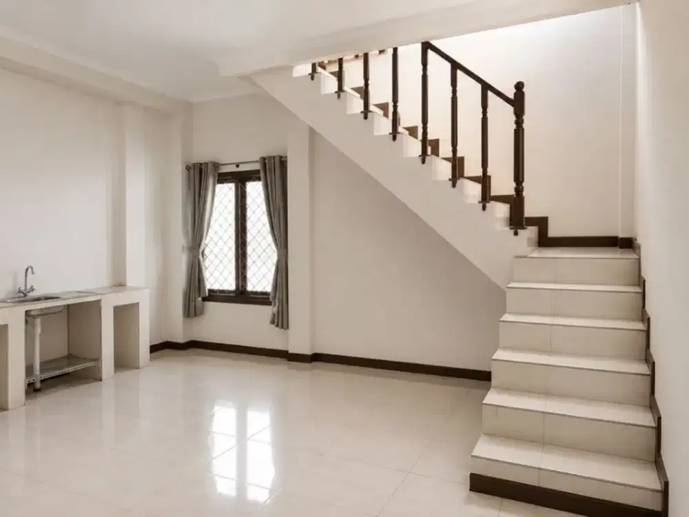 Dijual Ruko di Citra Graden 2, Jakarta Barat Uk 6x15