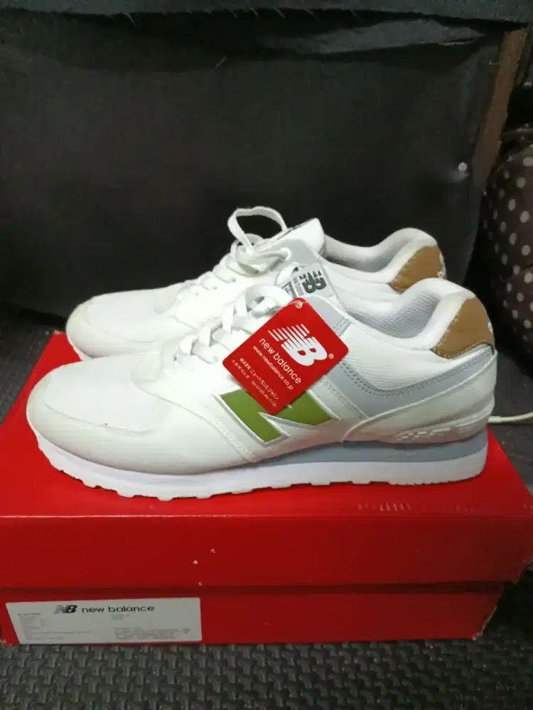 Jual cepat sepatu ori new balance & Reebok