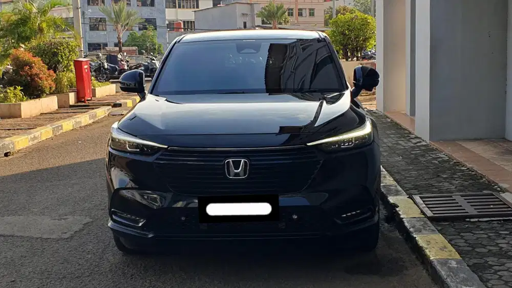Km37rb honda hrv se sensing 2023 hitam cash kredit proses bisa
