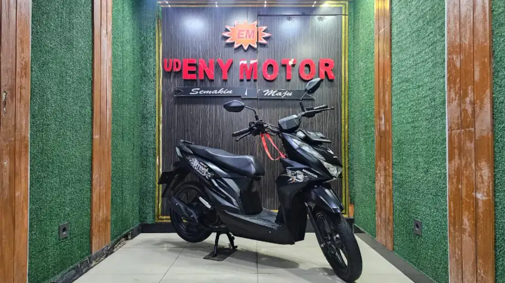 UD ENY MOTOR - Honda New Beat Street thn 2022 super