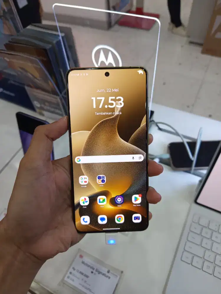Motorola Signature 12/256GB