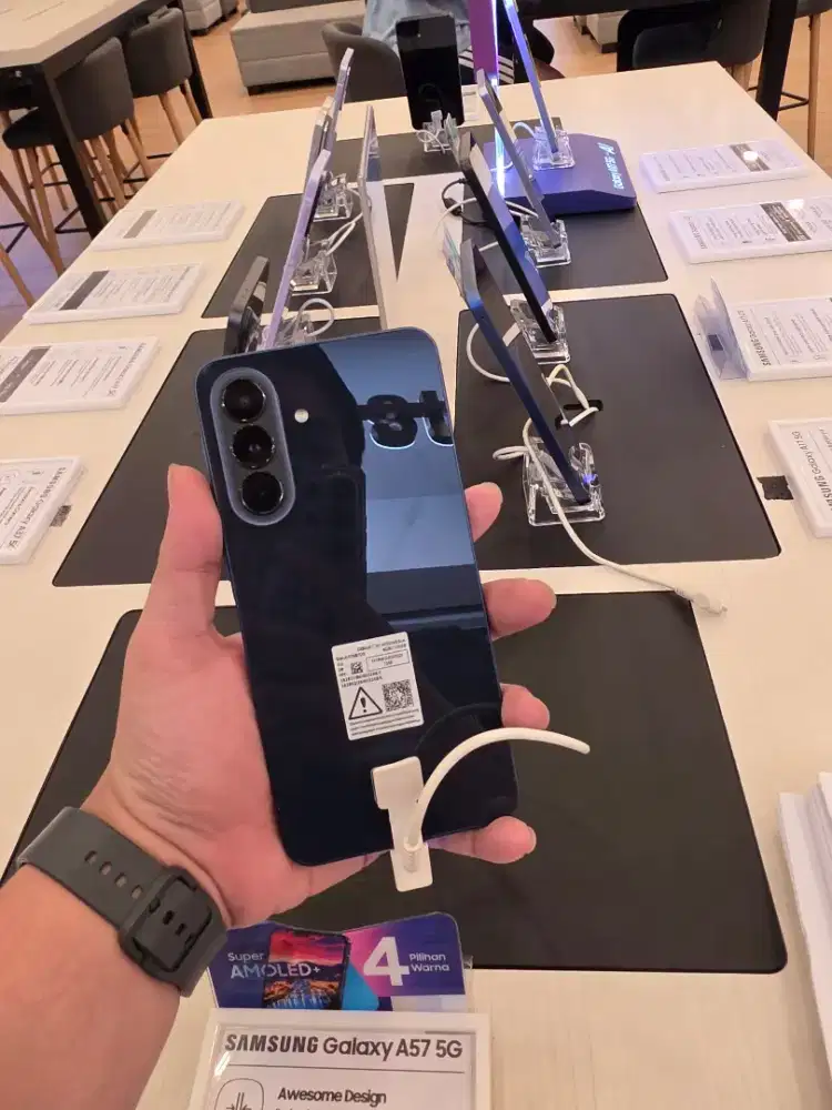 Samsung galaxy A57