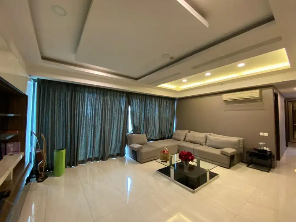 Disewa apartment St Moritz Puri Indah