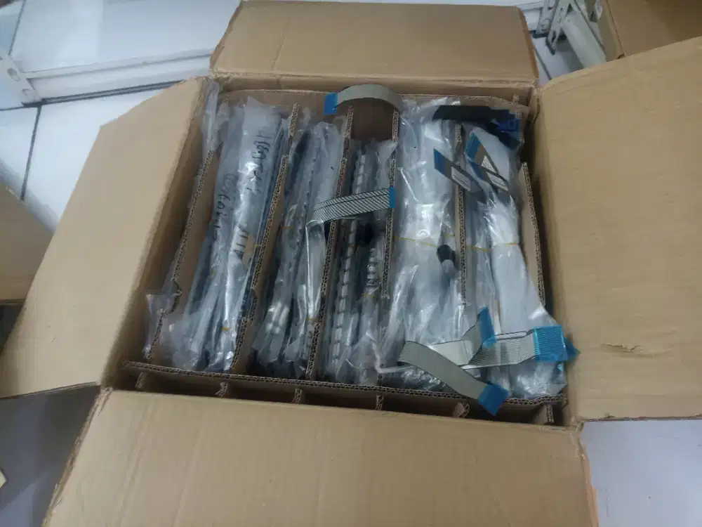Ready Keyboard , Baterai , Adaptor Laptop Termurah