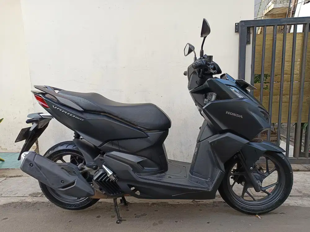 Honda vario 160 cbs 2023 pajak hidup