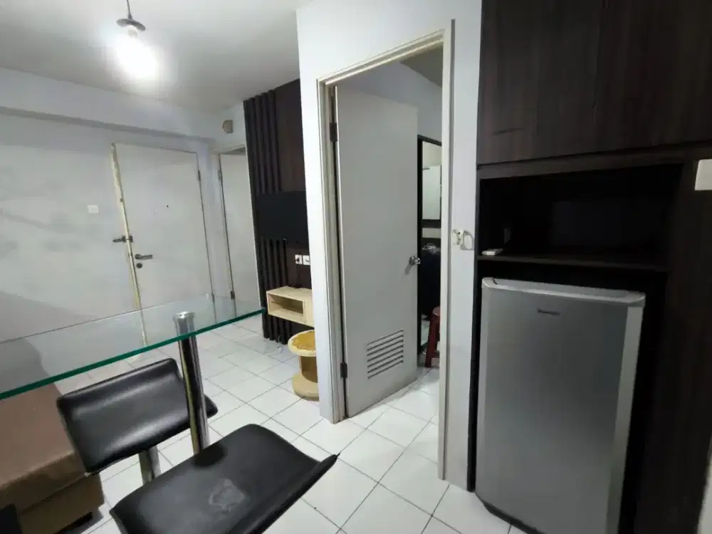 Dijual Kulkas, Sofa, Bed Anak Bekas Pemakaian