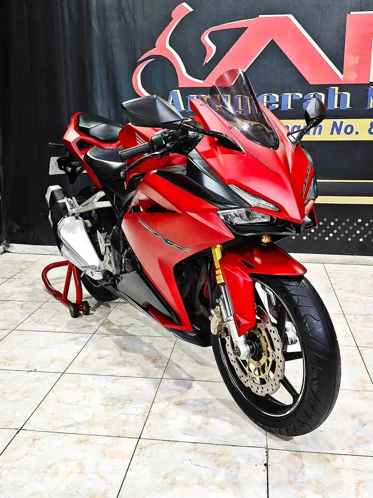 CBR 250RR Red matte 2018 super mewah tdk mahal. Anugerah motor rungkut