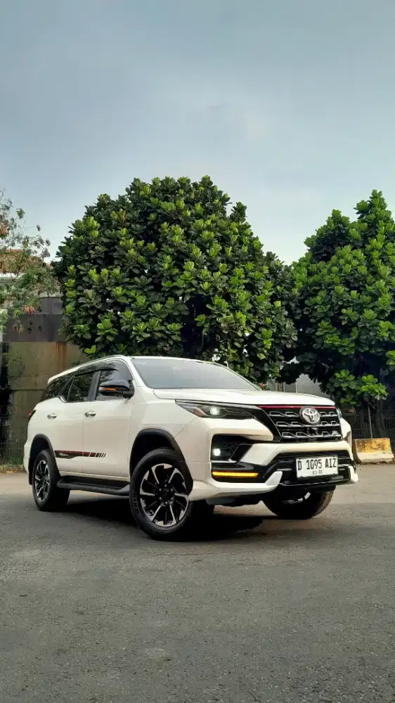 Toyota fortuner vrz trd at diesel