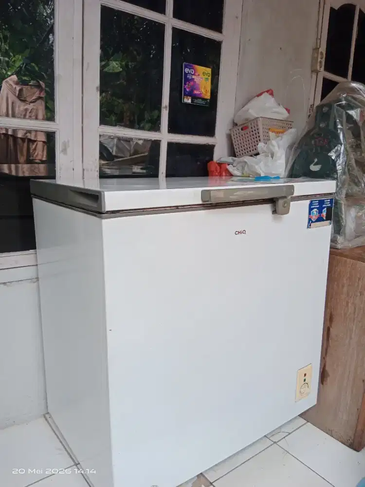 Freezer CHIQ 200 LITER