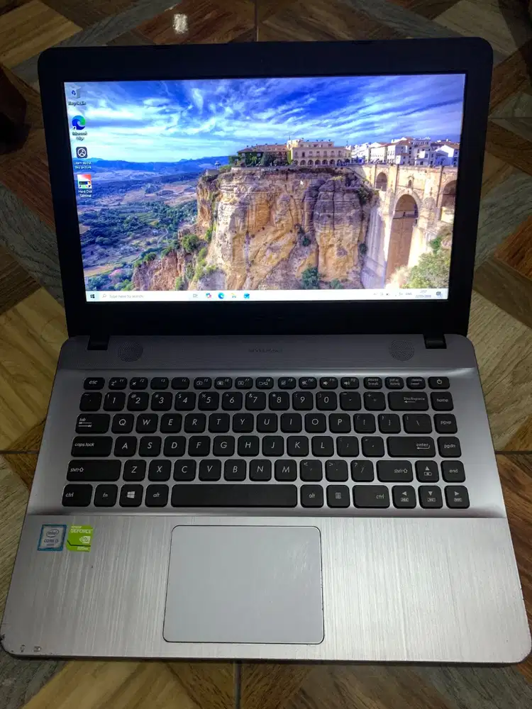 Jual Cepat Laptop ASUS X441