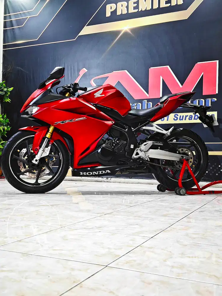 CBR 250RR Red matte 2018 super mewah tdk mahal. Anugerah motor rungkut