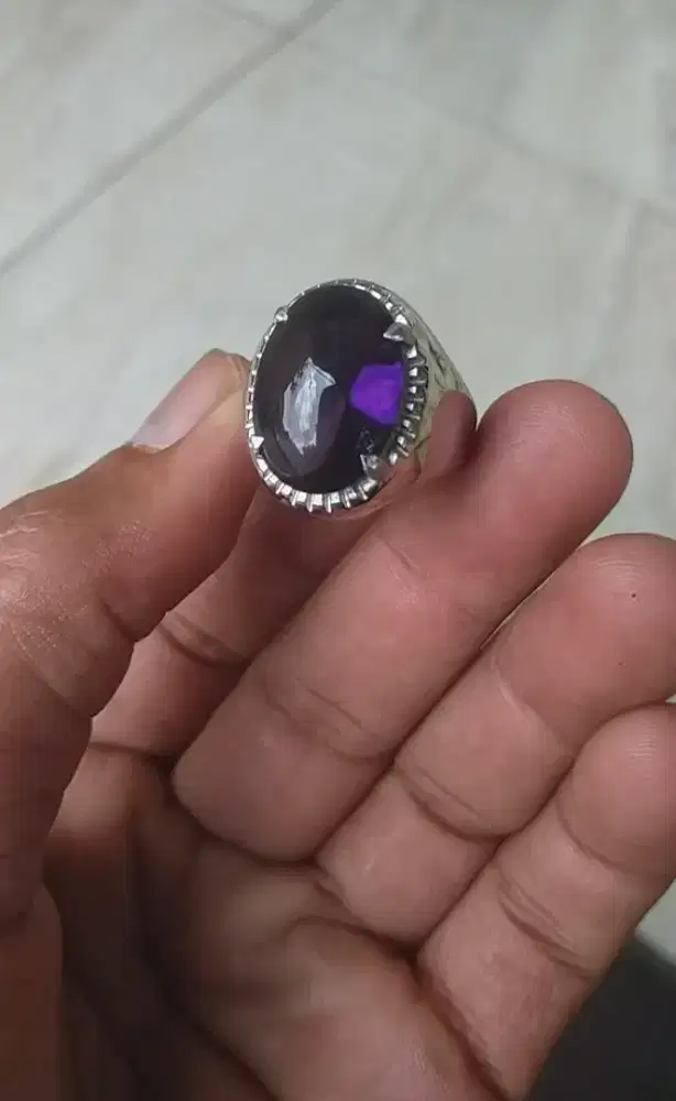 Batu kecubung unggu