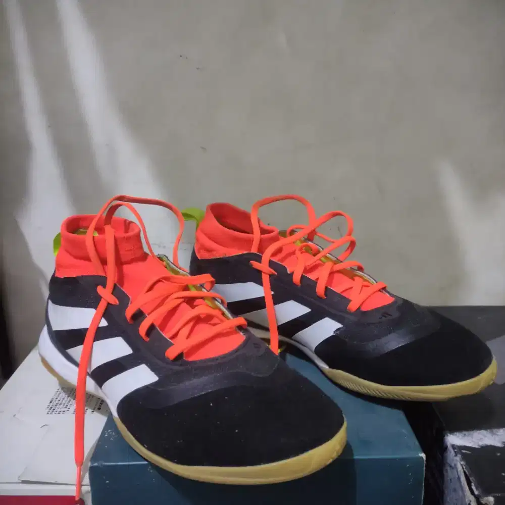 Adidas Predator 24 League size 43 futsal bola mini soccer