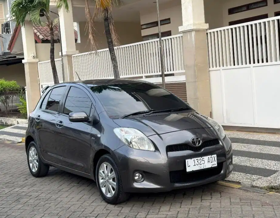 Toyota Yaris 1.5 Manual 2013 *cash/kredit