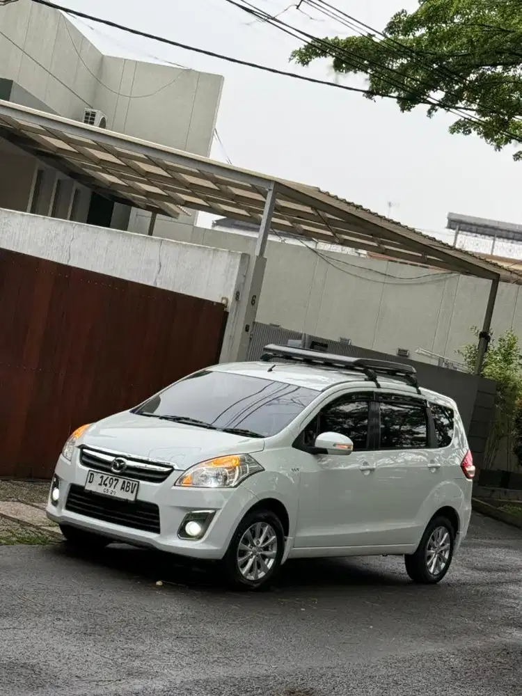 Km84rb 1Tgn Kembaran Ertiga Mazda VX-1 R 1.4 Manual 2013/2014 ISTIMEWA