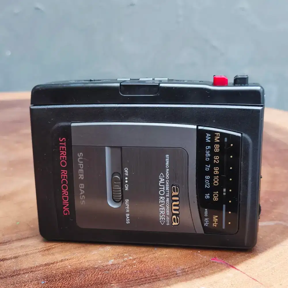 Walkman Aiwa HS-JS 215