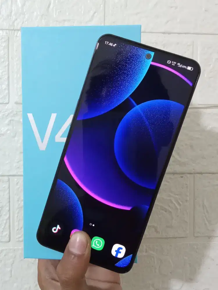ZTE Blade V40s 6+5/128 Gb NFC