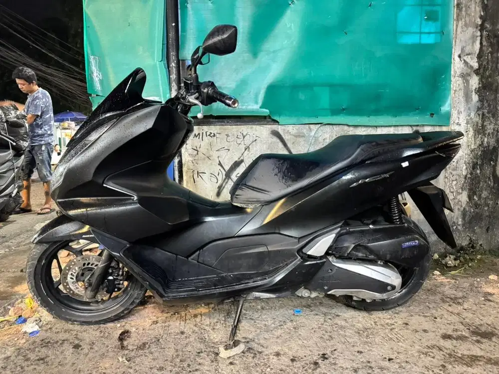 Honda PCX 160 thun 2021 mesin haluss jozz siap gas gan.