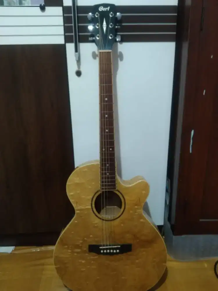 Gitar cort ORIGINAl mulus