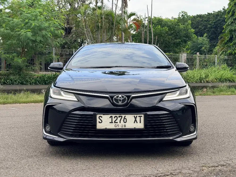 Toyota Corolla Altis V 1,8 Matic 2023 Tgn 1 Bisa DP Minim / TT