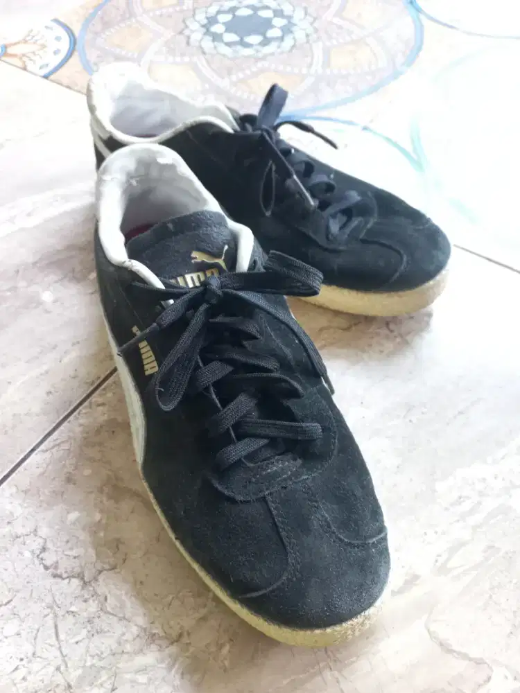 Sepatu unisex size 38