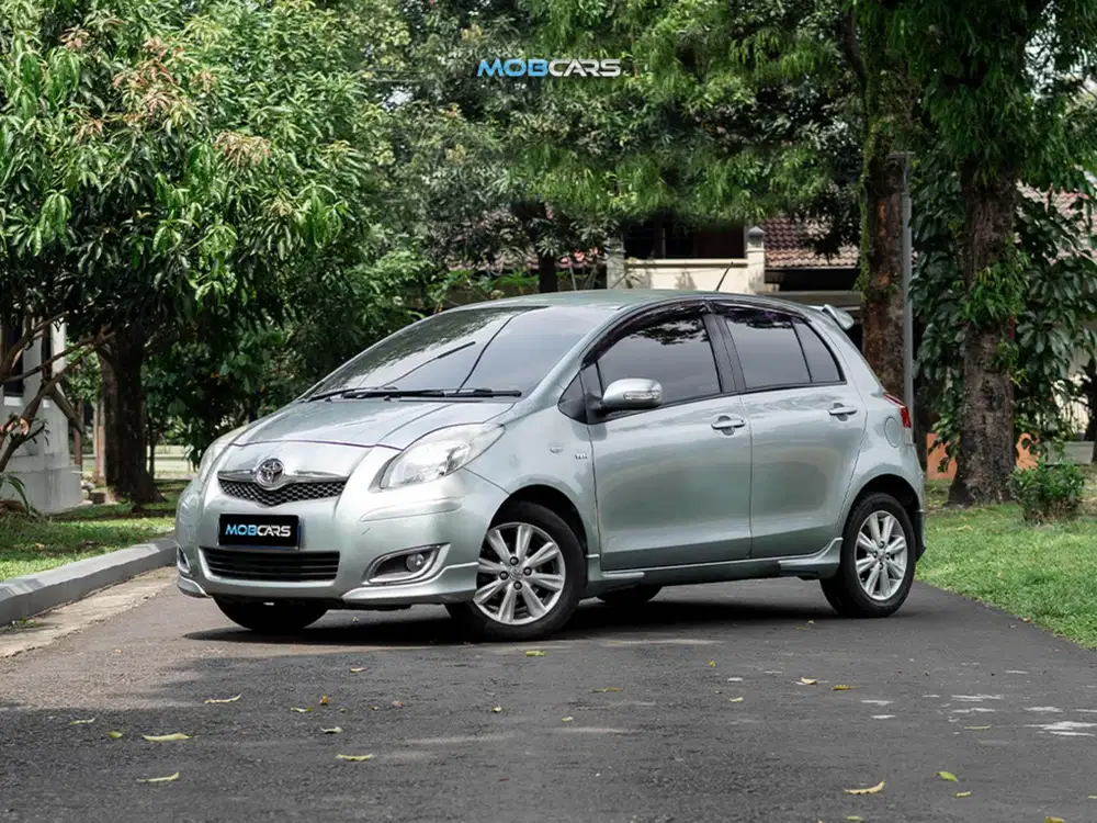 Yaris E 1.5 AT 2012