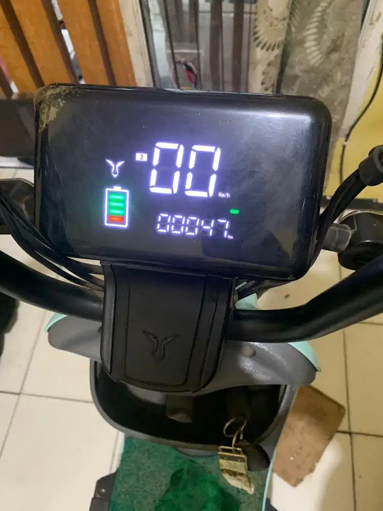 sepeda listrik U-Winfly d8-12