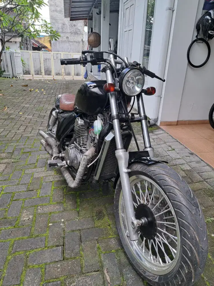 MOGE HONDA NV 400cc