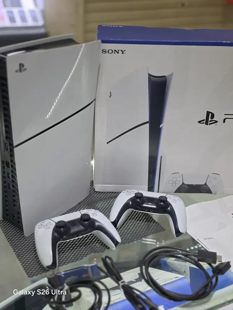 PS5 Slim Disk + 2 stik ex inter