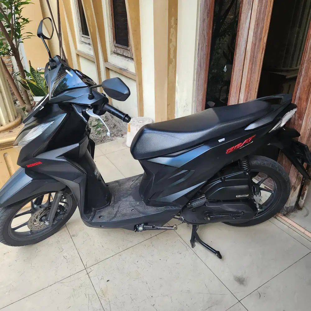 Beat deluxe hitam doff 2023 gbm