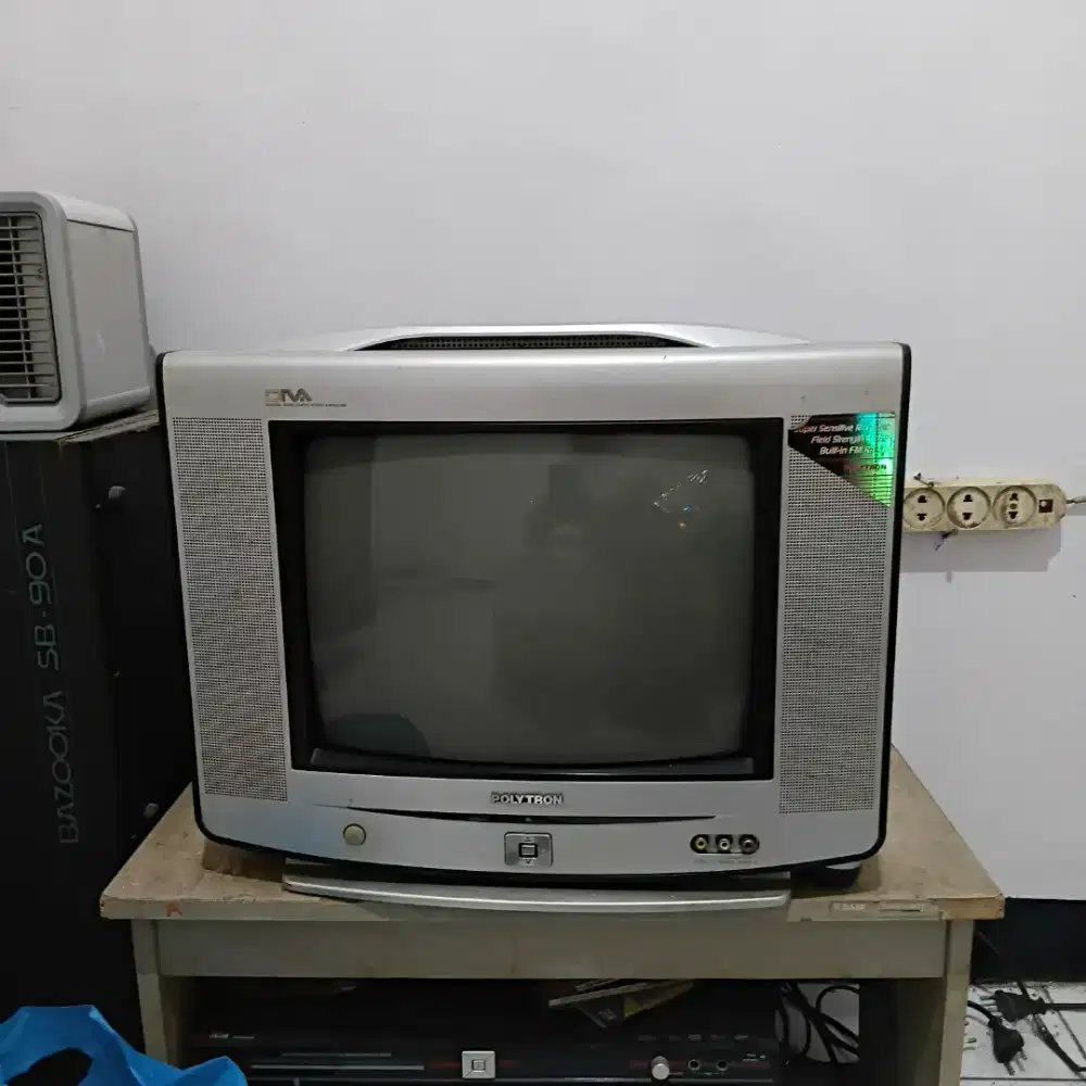 Dijual TV 14 merk Polytron