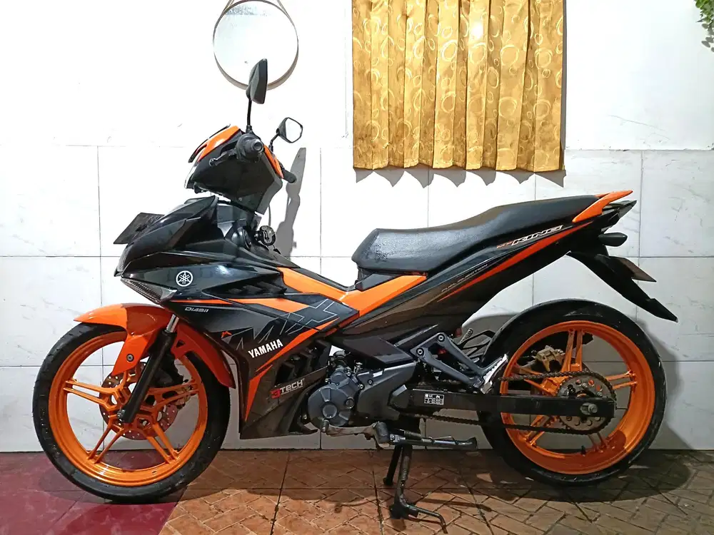 Jupiter mx king V2 tahun 2019 low km 20rb/tt boleh cash lebih bagus
