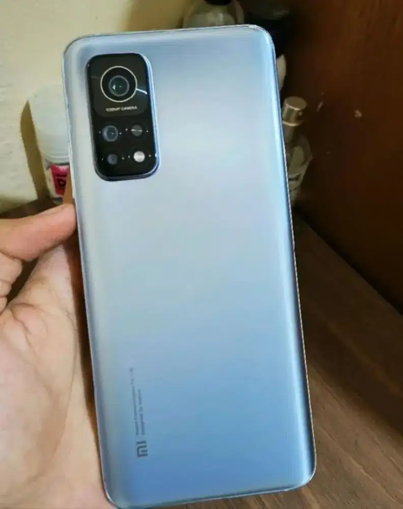 Xiaomi Mi 10T Pro 5G NFC (8/256) Layar 144Hz Bisa Tukar Tambah